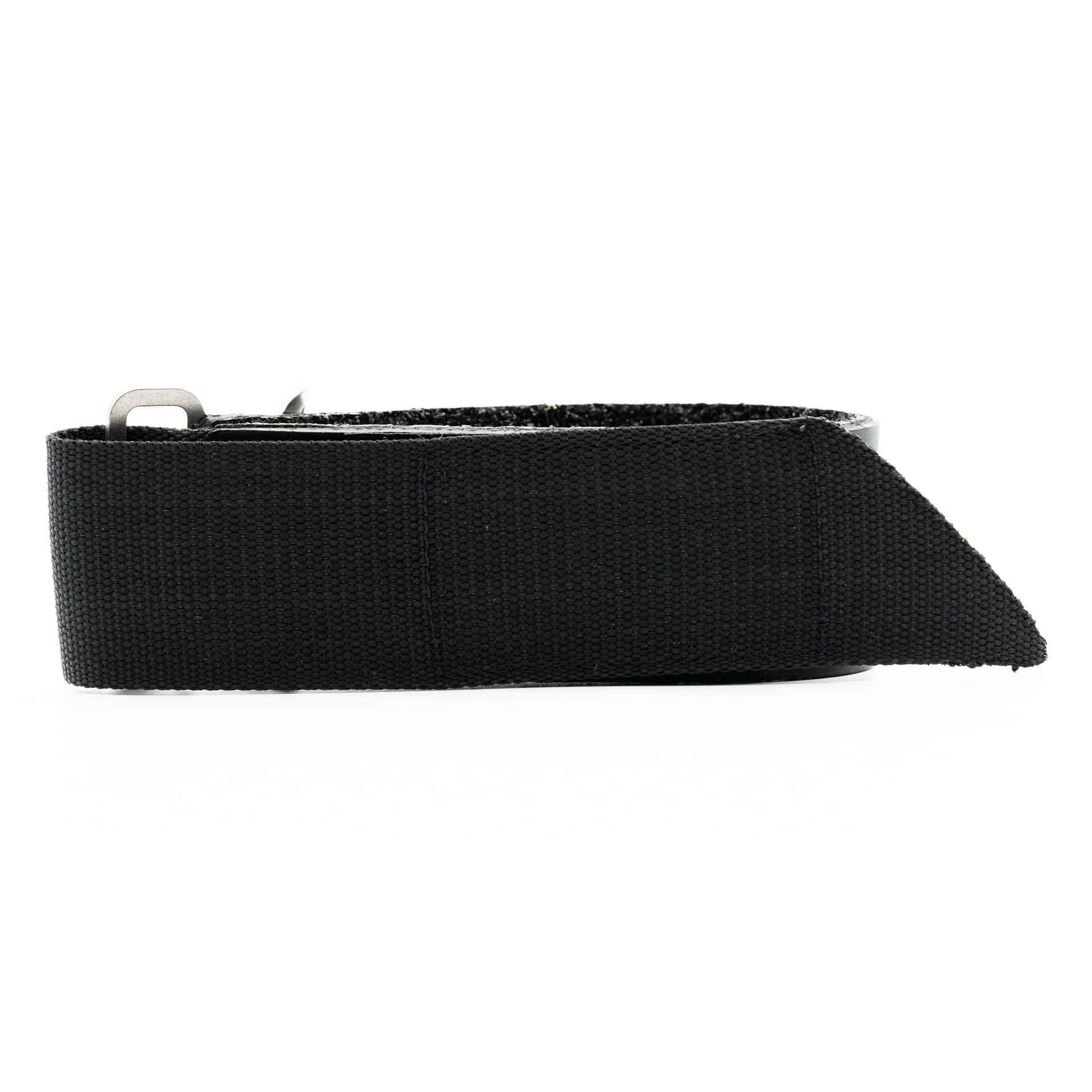 Anschutz biathlon arm cuff 4734 showing velcro pull strap