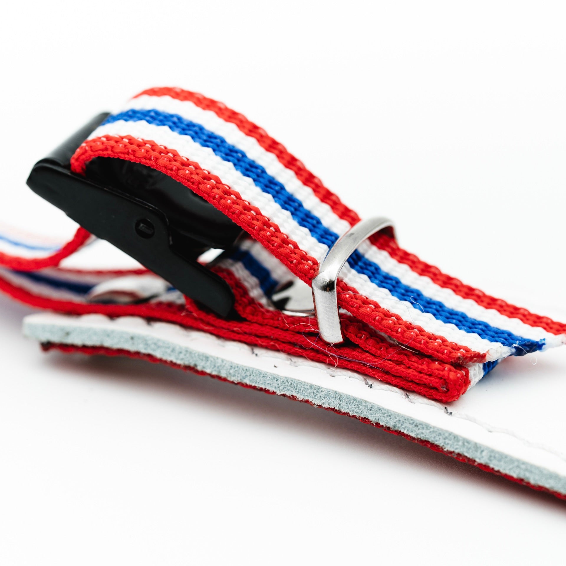 Larsen biathlon arm sling buckle in close up view