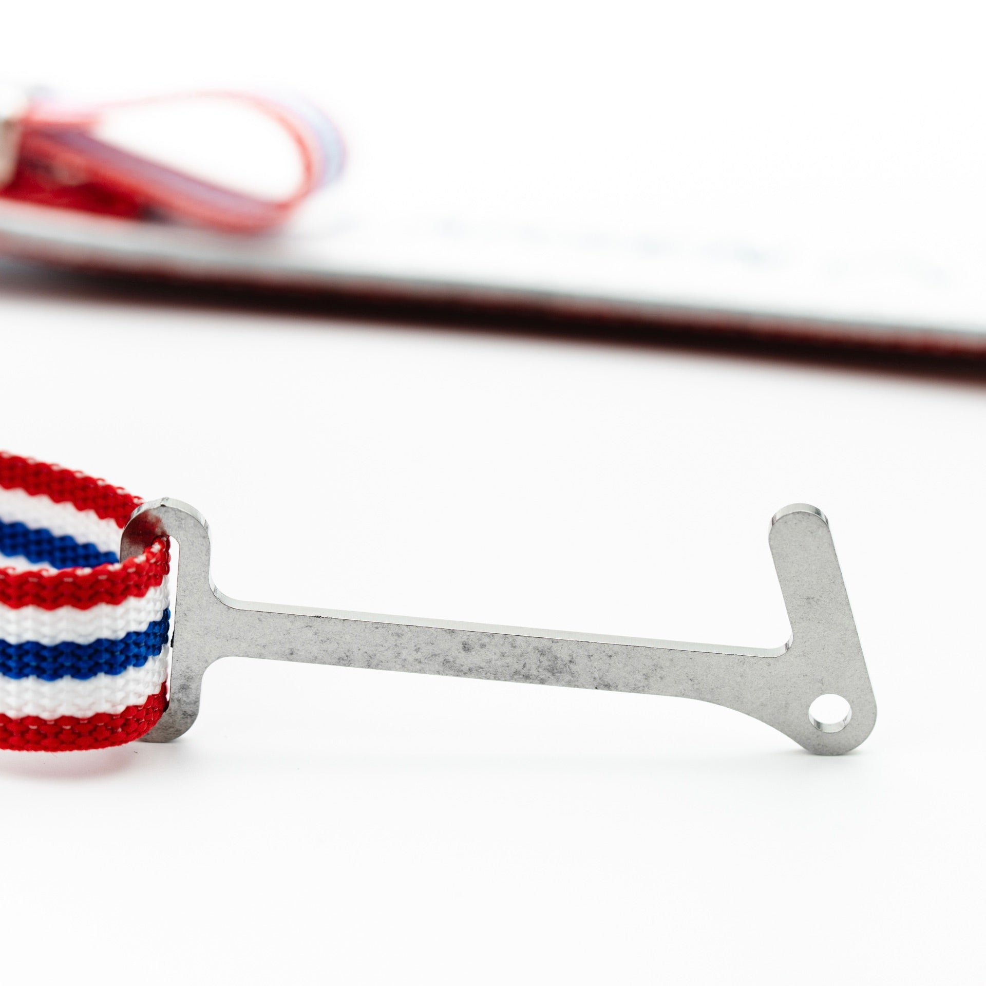 Larsen biathlon arm sling hook in close up view