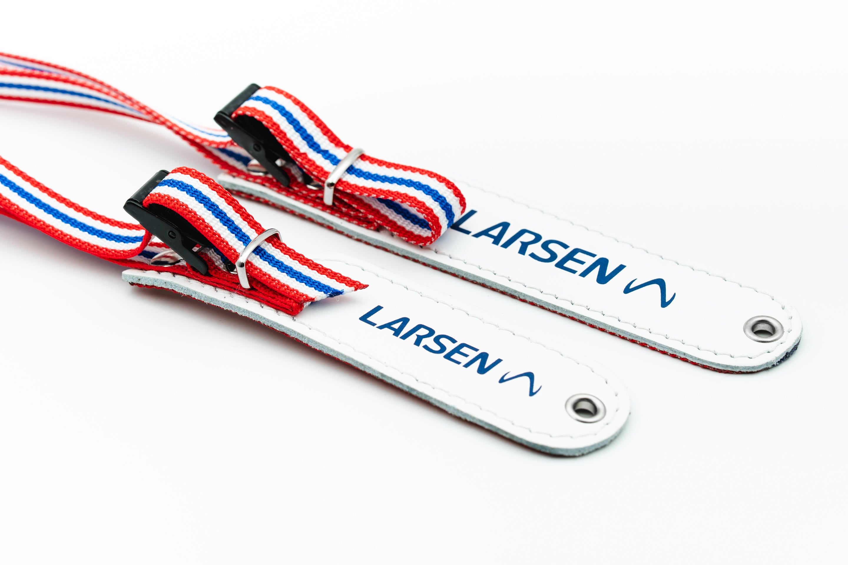 Larsen biathlon arm sling in sizes small and regular side by side 
